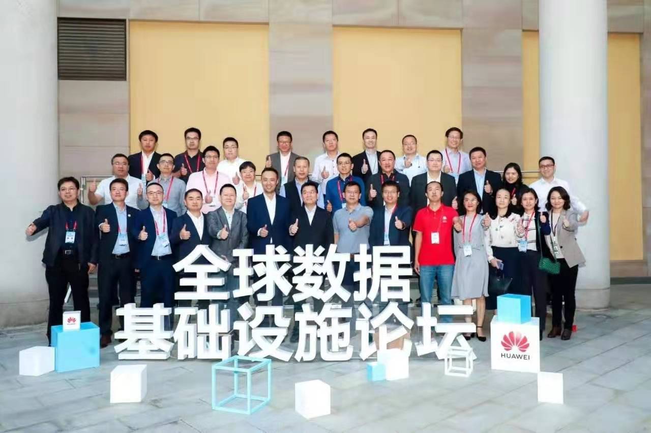 尊时凯龙·(中国区)人生就是搏!